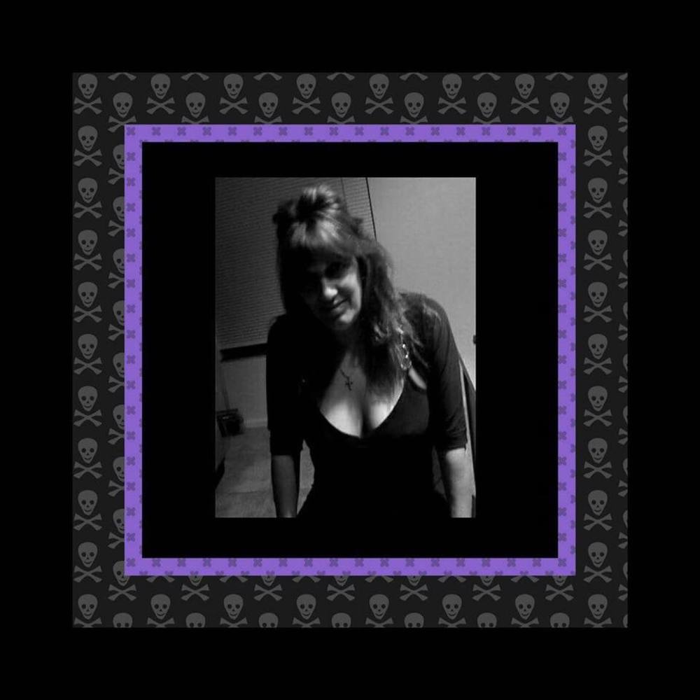 Meet your Posher, Joann